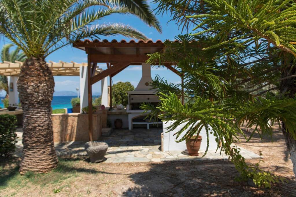 Palmaya Villa, Unique Seafront Experience Вайя Экстерьер фото