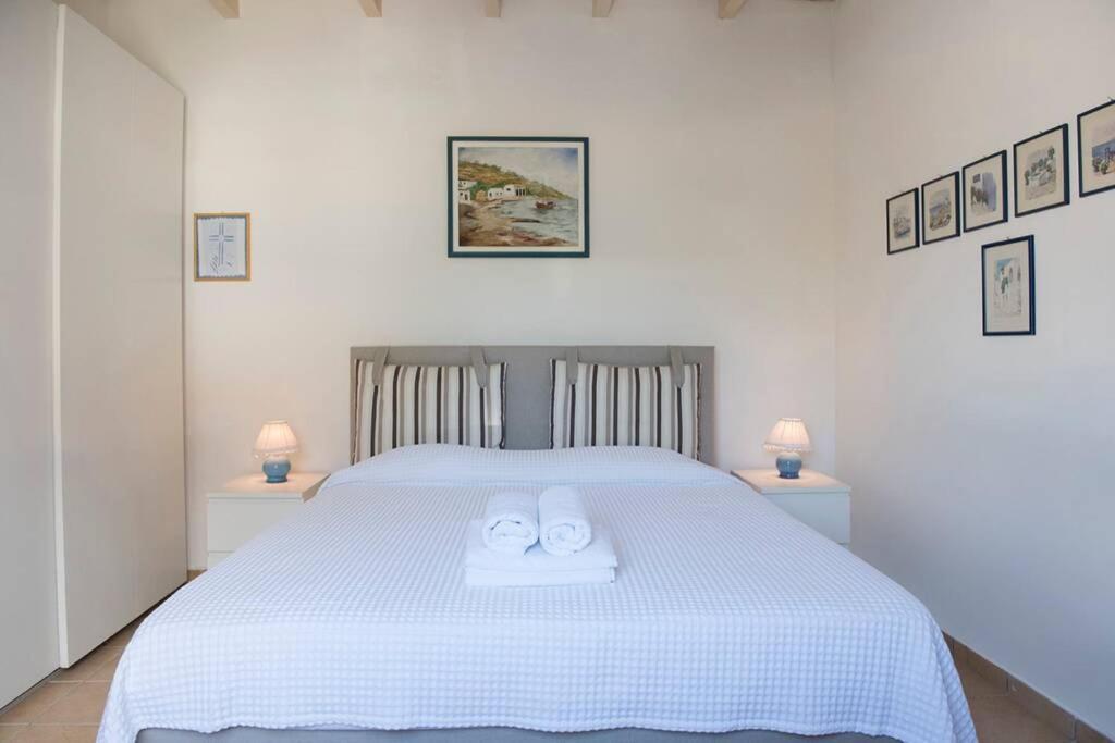 Palmaya Villa, Unique Seafront Experience Вайя Экстерьер фото