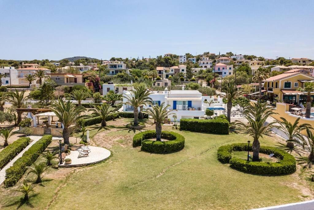 Palmaya Villa, Unique Seafront Experience Вайя Экстерьер фото